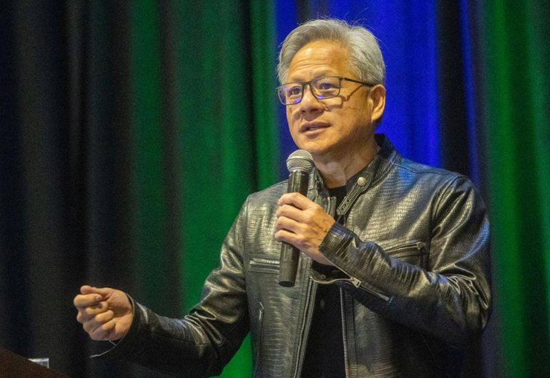 Nvidia的高管表示：人工智能的发展才刚刚开始，为此将需要数万亿美元的投资。