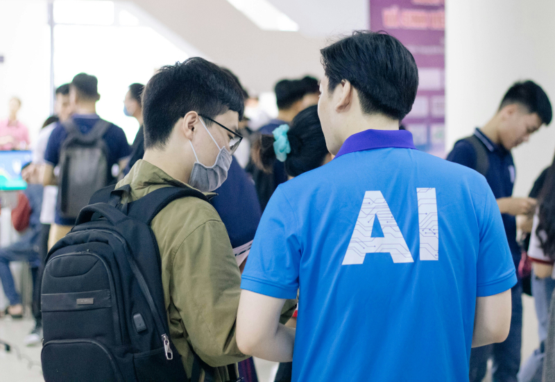 ChatGPT、Gemini 和 Claude 对 AI 导致职业消失的评估相互矛盾，科学家们对其可靠性持怀疑态度