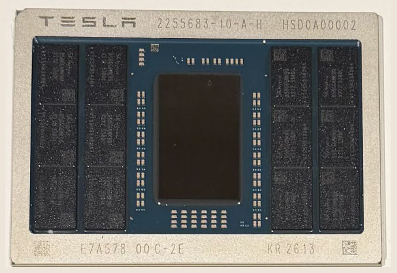 SpaceX计划与Tesla共同推出自己的图形处理器，但认为该项目风险很大。