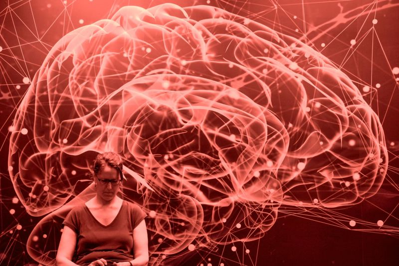 中国公司Neuralink公布了首批结果：患者在植入装置后仅五天就能控制光标。