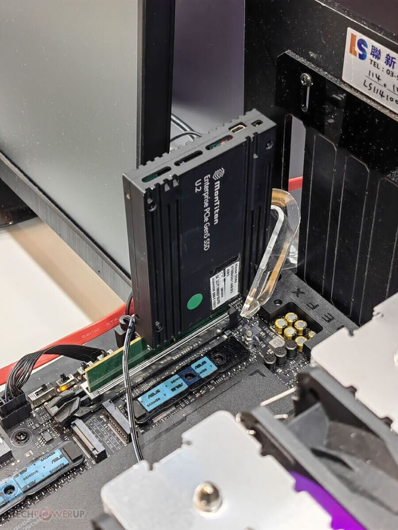 硅动公司发布了PCIe 6.0的SSD控制器，最高速度可达28 GB/s