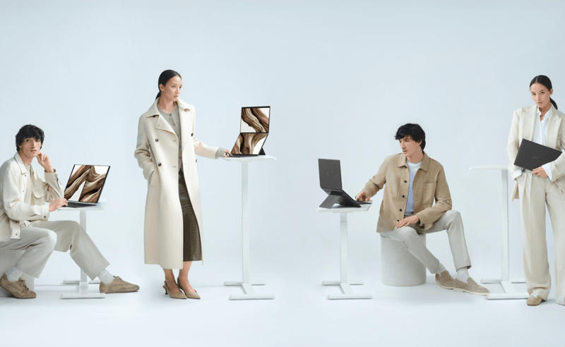 新款 Asus Zenbook Duo 2026 首次亮相，配备双块 14 英寸 OLED 屏幕、Panther Lake 处理器，售价约为 2500 美元
