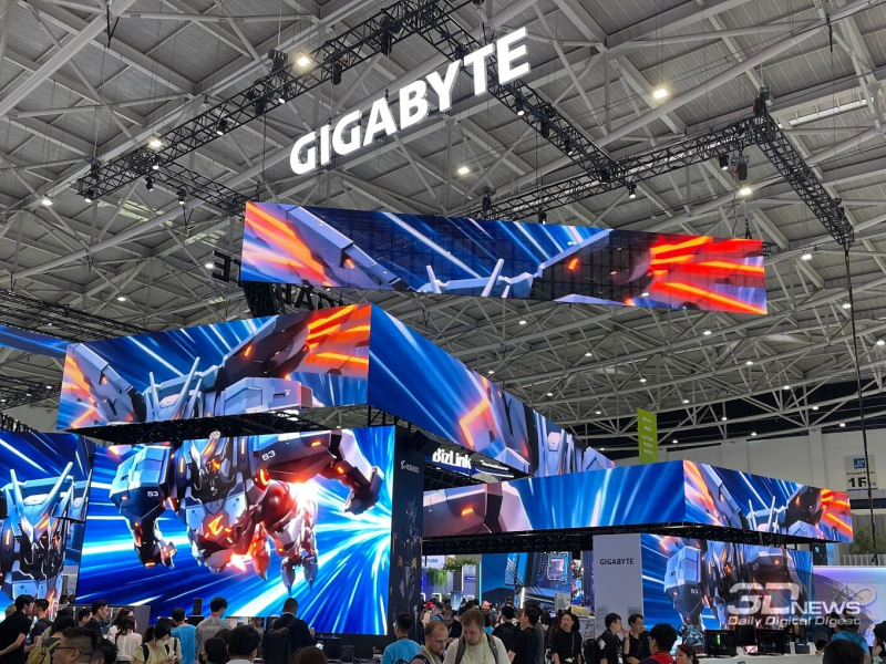 吉百特在Computex 2026展会上推出了新的游戏笔记本电脑和OLED显示器