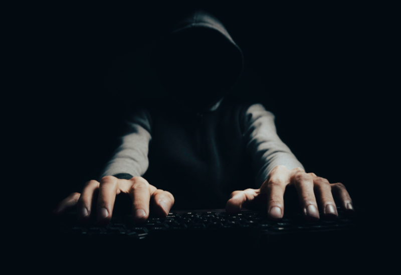 黑客互相交换角色：新组PCPJack接管受感染的网络。