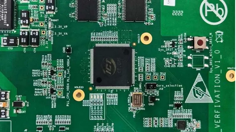 人工智能代理仅用219个词的请求，在12小时内创建了完整的RISC-V处理器。