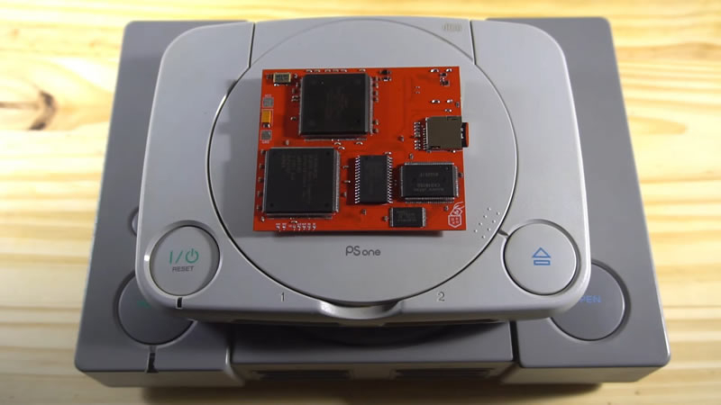 用户在microSD上创建了一个迷你PlayStation，使用HDMI接口，功耗低于2瓦。