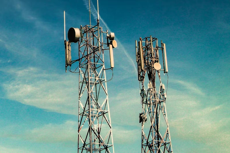 在韩国推出了免费基础移动互联网，即使数据完全超额也可使用