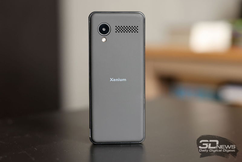 Xenium X900——一款支持视频通话和发送位置的紧凑型4G手机