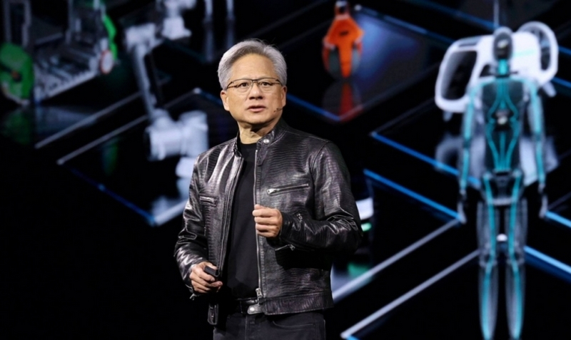 尼古拉·布托夫斯基（Nikolai Butovskyi）来自英伟达，在Computex 2026展会上展示了最新的笔记本CPU N1。